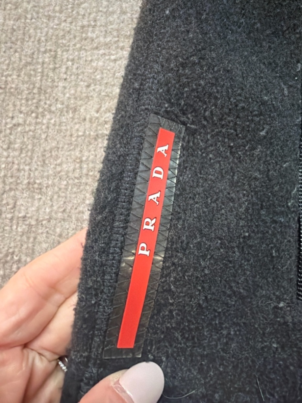 Prada Black Full Zip Fleece Jacket Red Tab Logo Size M 0788 - Picture 6 of 8